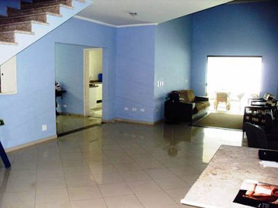 Casa a venda a em Guarujá, São Paulo