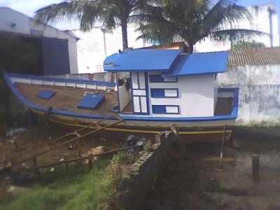 vendo barco de pesca