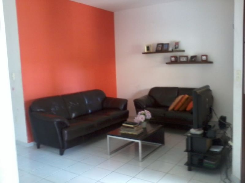 Casa à venda em Emaús – Cód. CA00016