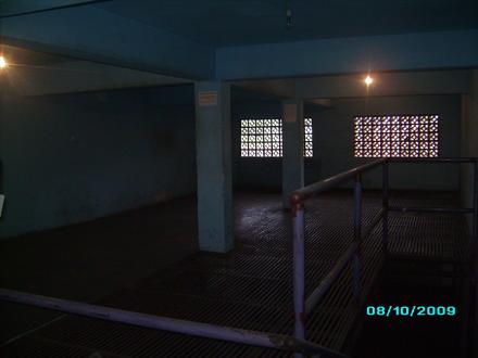 Aluga-se salão,galpão com 192 mts no jabaquara a 12 minutos do metro.