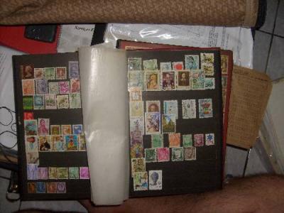 Tenho 1700 selos  - VENDO