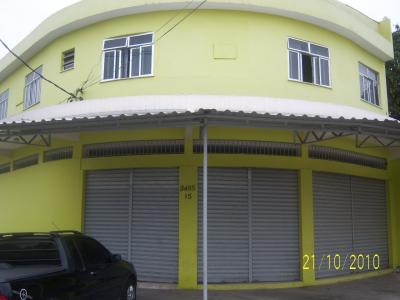 Vendo predio comercial com 04 apartamentos em Campo Grande serve igreja , mercado , lojas , clinicas