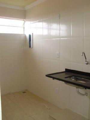 Excelente Cobertura 3 quartos no Planalto 2 Vagas Aceita Financiamento Caixa Econômica Federal