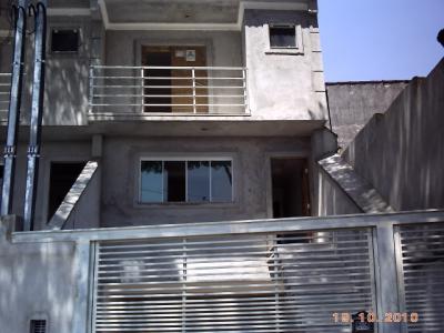 SOBRADO NOVO FINO ACABAMENTO 