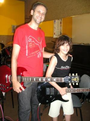 AULAS DE GUITARRA &amp; VIOLÃO NA ZONA NORTE É NA TODOS TONS
