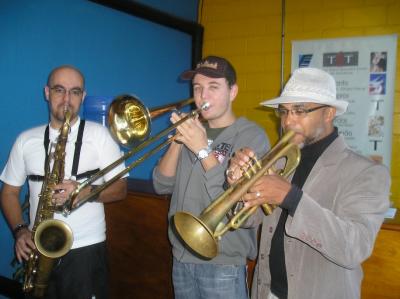 AULAS DE MÚSICA NA ZONA NORTE É NA TODOS TONS 