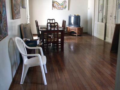 Casa independente a venda em Salvador da Bahia