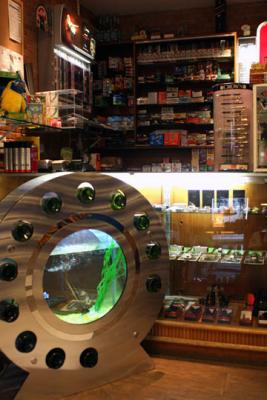  Excelente negocio, Tabacaria  a venda no centro de Buzios