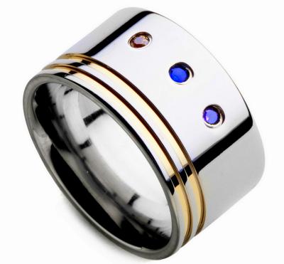 Par de Aliança de Compromisso com Ouro e Zircônias