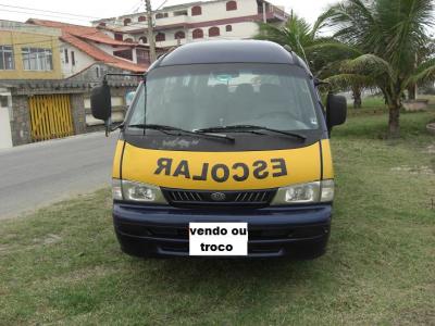 VENDO BESTA GS GRANDE 16 LUGARES  ESCOLAR  ANO 2001 