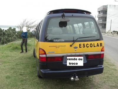 VENDO BESTA GS GRANDE 16 LUGARES  ESCOLAR  ANO 2001 