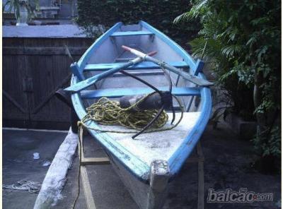 VENDO BARCO DE COMPENSADO NAVAL NOVO FEITO EM MARÇO DE 2010