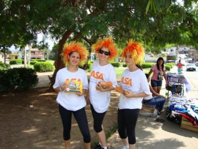 PANFLETAGEM EM CUIABÁ E V. GRANDE É COM A UNO!!