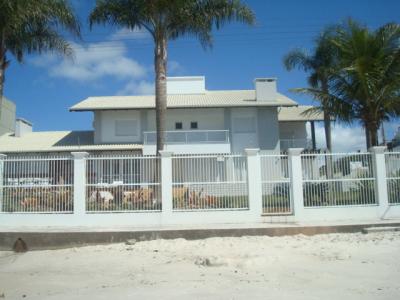 Casa Alto Padrão  frente para o mar