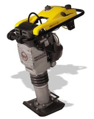 LOCFACIL LOCAÇÃO COMÉRCIO E MANUTENÇÃO DE MAQUINAS EM EXTREMA MG E REGIÃO.