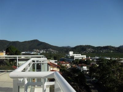 Cobertura linear semimobiliada - Saco Grande - Floripa/SC