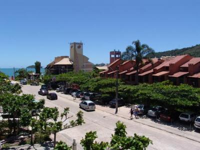 Apartamentos e casas em Jurere e Jurere Internacional - Florianopolis - SC