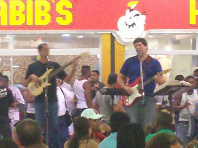 Música ao vivo - Marco Moraes - A música que move o seu mundo!