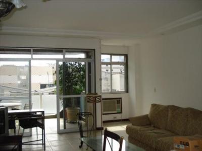 TIJUCA RJ VARANDÃO 20M2 SALÃO 50M2 4QTOS 2STS LAVBO 3VGS ESCRITURA.