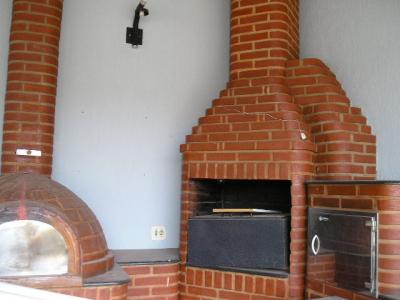 VENDO LINDA CASA BAIRRO NOBRE EM PAULÍNIA, OPORTUNIDADE