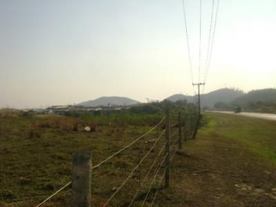 venda  de   area   frente    a   via  dutra  p/  conplexo  industrial