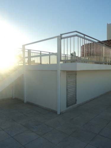 Ed. Ravelli-bairro Centro (próx. ao mercado Althoff).