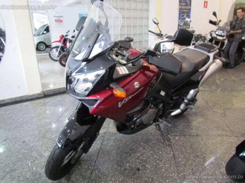 DL 1000 V-STROM - VERMELHA