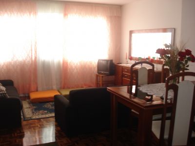 CASA EM CURITIBA..ALUGO POR TEMPORADA