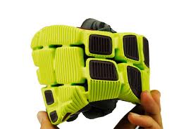 SKECHERS - CORRA COM DESEMPENHO E CONFORTO COM O MELHOR TÊNIS DE CORRIDA