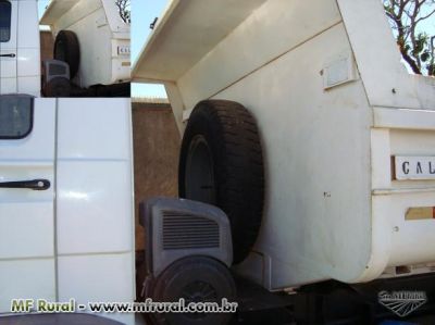 VW 13180 4X2 ano 2001 toco caçamba