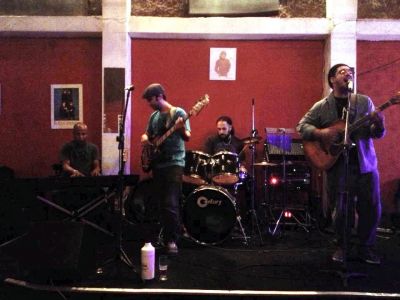 ANIMAÇÃO COM MÚSICA AO VIVO