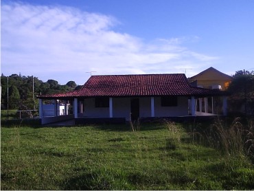 CACHOEIRAS DE MACACÚ SITIOS A VENDA CAETANO IMOVEIS