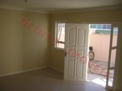 Olinto Imóveis vende Duplex 3 qts no Costazul em Rio das Ostras