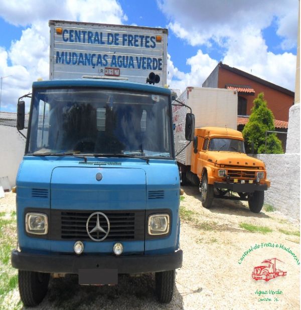 Mudanças e  Fretes  Água Verde