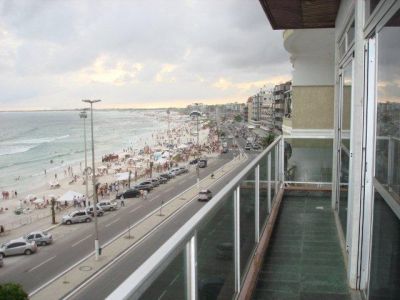 Apartamento frente para o Mar- Praia do Forte