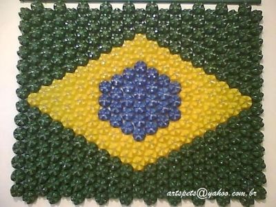 curso de reaproveitamento de garrafas pet.