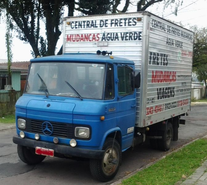 Mudanças e  Fretes  Água Verde
