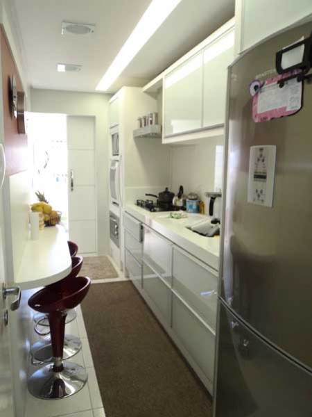 Ed. Dona Ignez-bairro Comerciário (próx. colégio Joaquim Ramos).