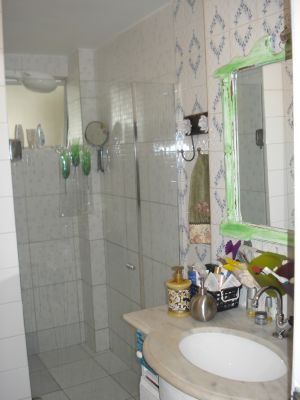 2 QUARTOS - DEPENDÊNCIA - Á VENDA NO IMBUÍ