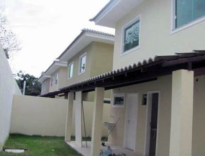 Casa em condomínio a venda em Lauro de Freitas, Bahia