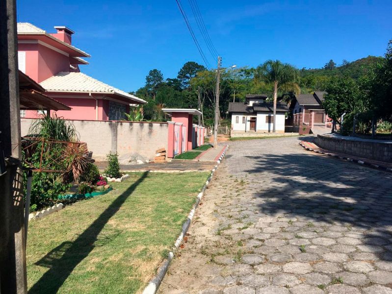 Casa a venda bairro Naspolini Criciúma