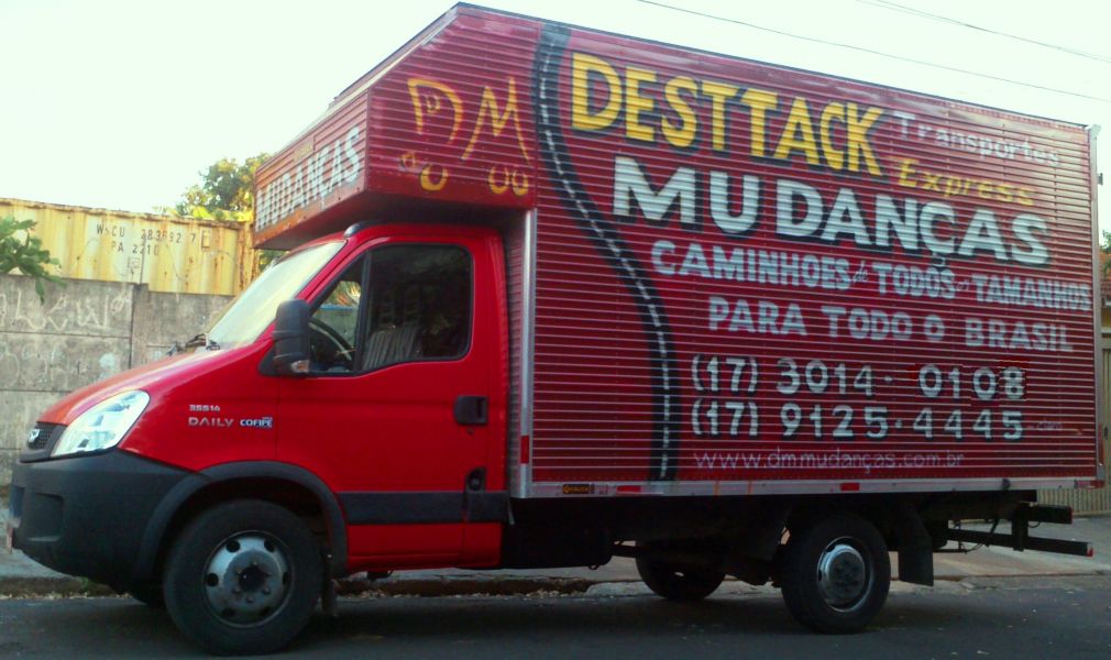 Desttack Mudanças, Transportes e Guarda-Móveis