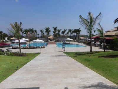 Vendo Lotes no Thermas de Santa Bárbara com Título do Clube Incluso