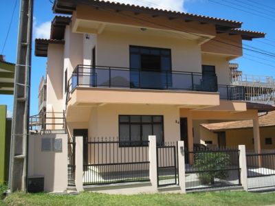 CASA PARA TEMPORADA - Praia dos Ingleses e Santinho.