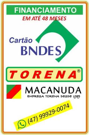 Máquina marca Macanuda para cortar maracujá