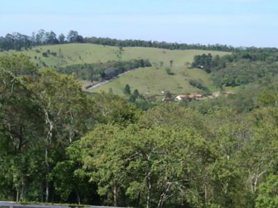 Terreno de 2.552M² em São Roque-SP - R$ 90 MIL.