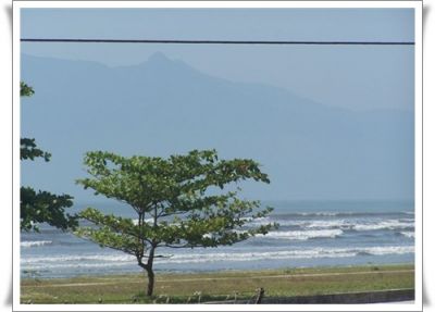 Caraguatatuba: Terreno de 500m² frente para o mar - R$180.000,00