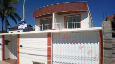 Olinto Imóveis vende Duplex 4 qts no Recreio em Rio das Ostras