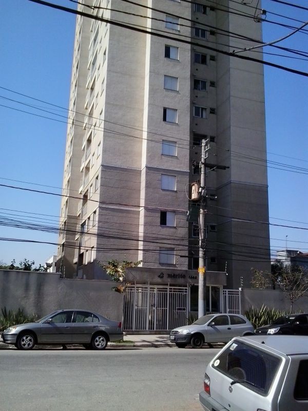 Lanchonete vende-se aluguel barato ,funcionando.