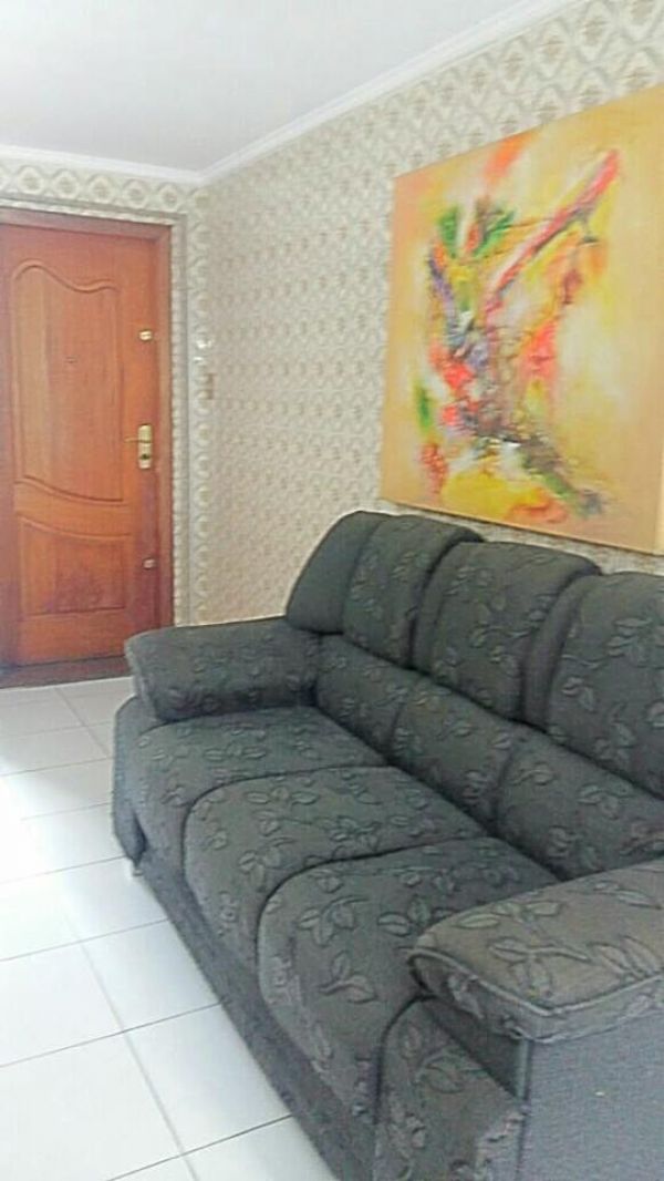 República masculina mobiliada no Ipiranga